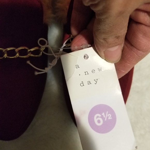 A.new day shoes for women size 6.5 - Picture 5 of 5